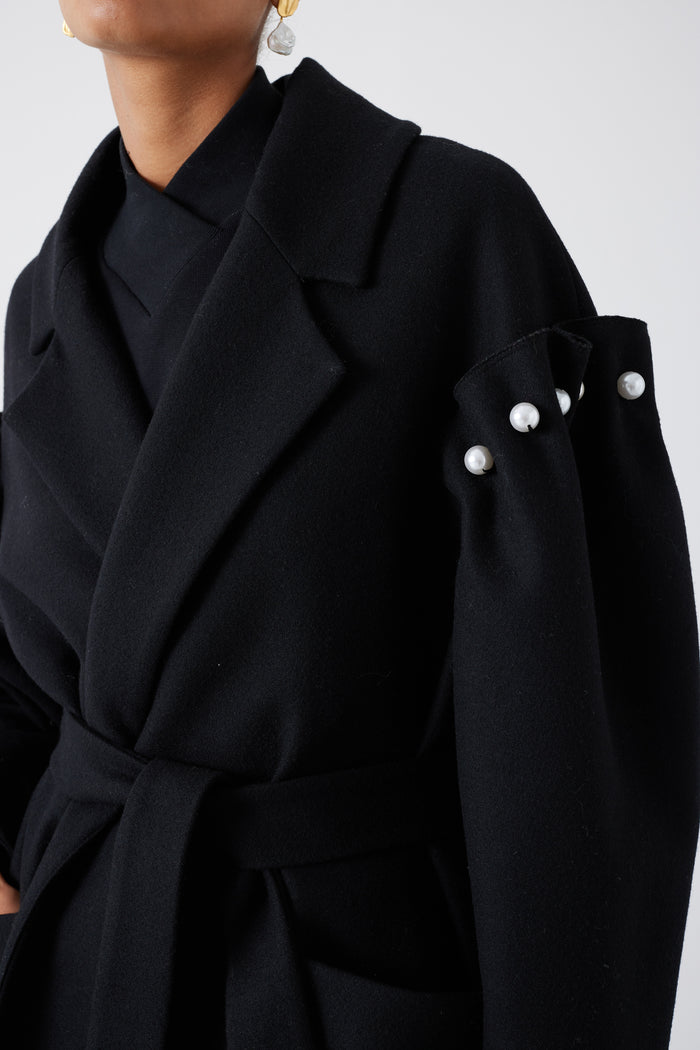 WREN BLACK COAT