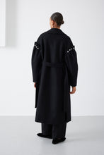 WREN BLACK COAT