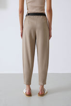 LOIS TAUPE TROUSER