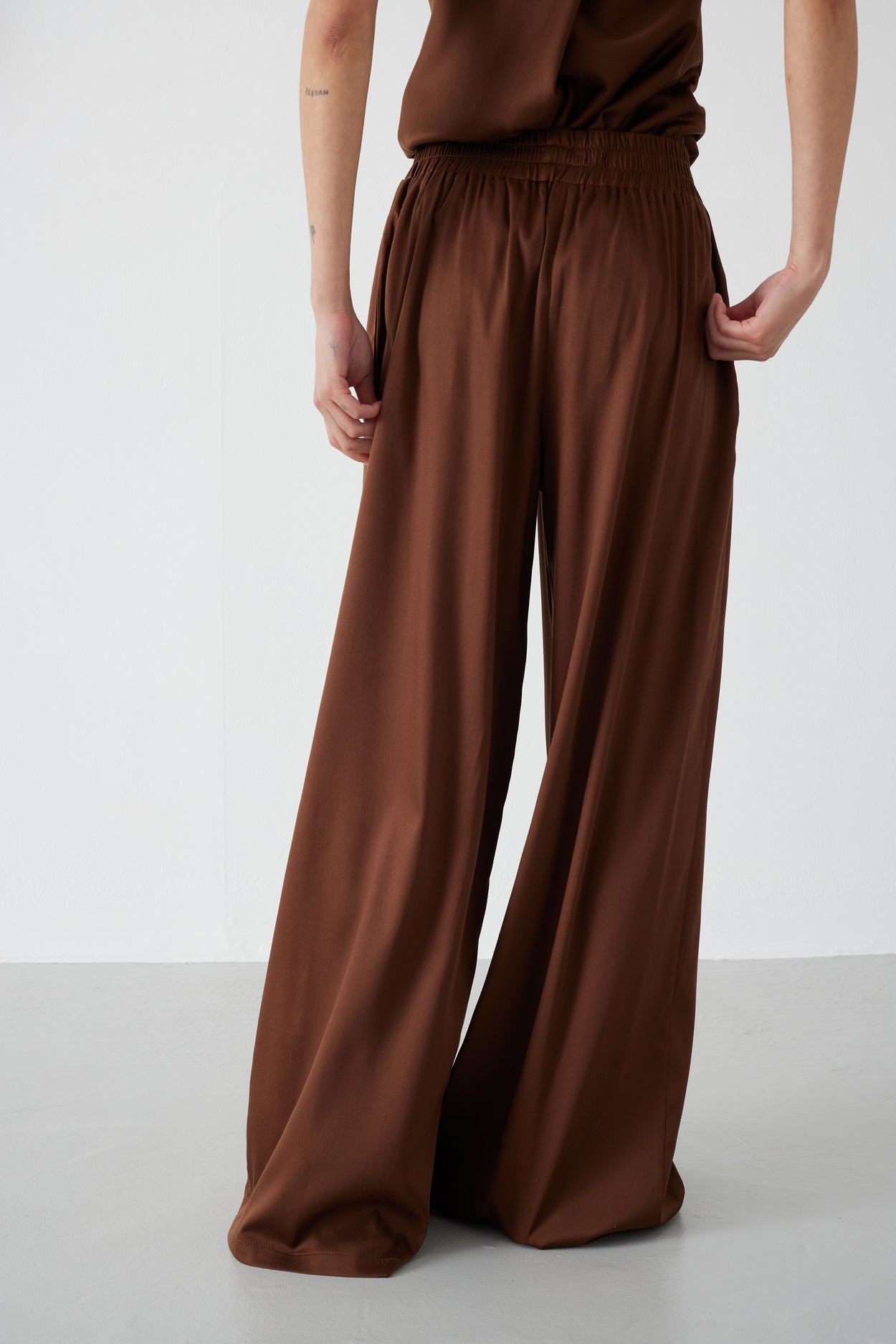 FEARNE CHOCOLATE TROUSER