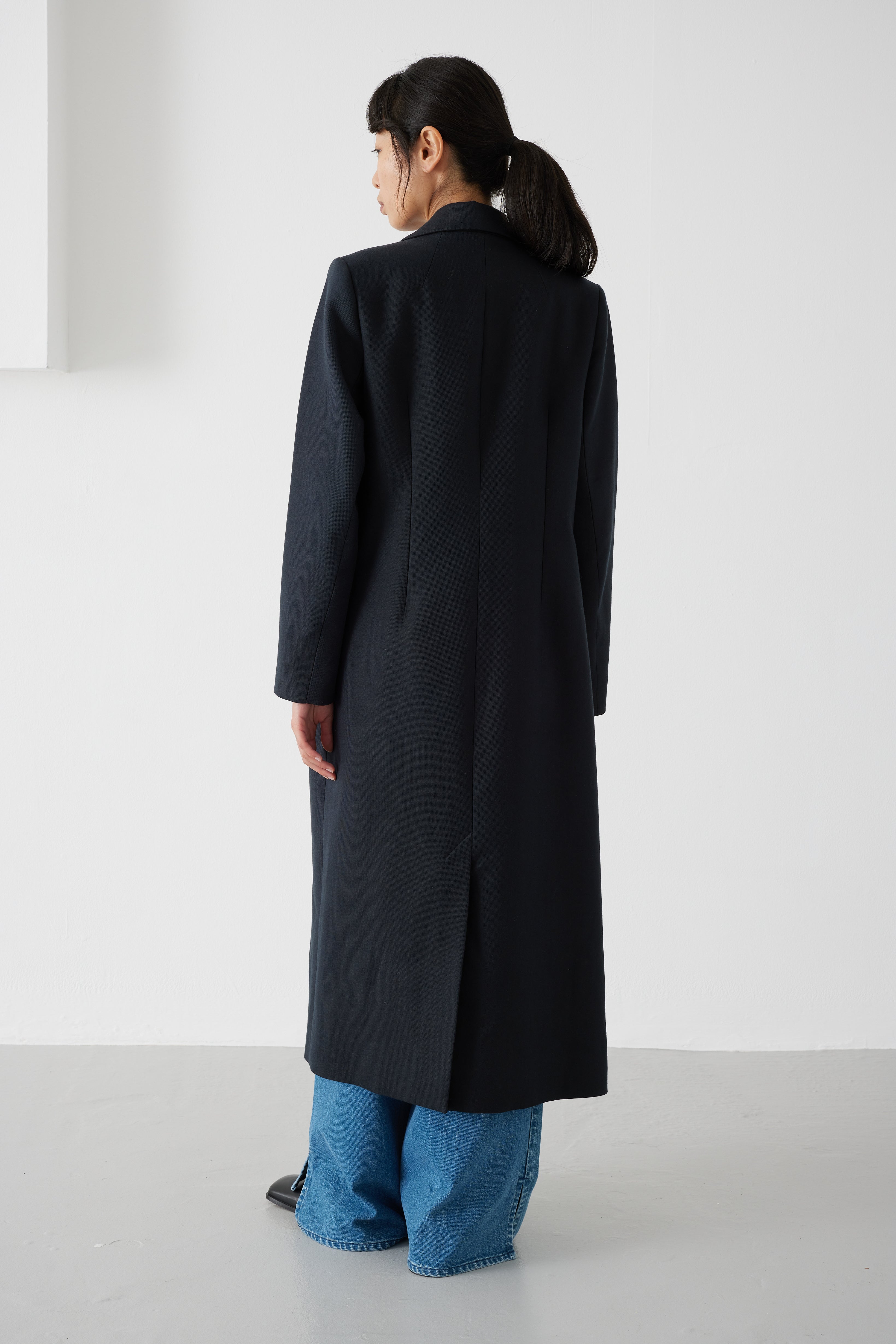 INES BLACK COAT