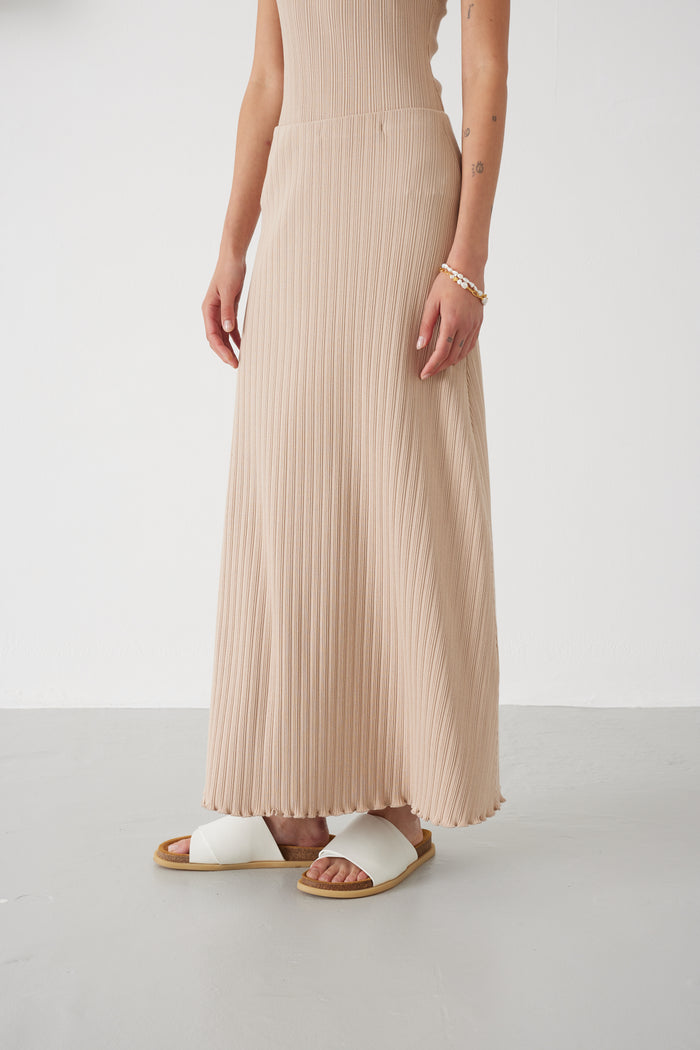 TAMIA NARROW RIB CHAMPAGNE SKIRT