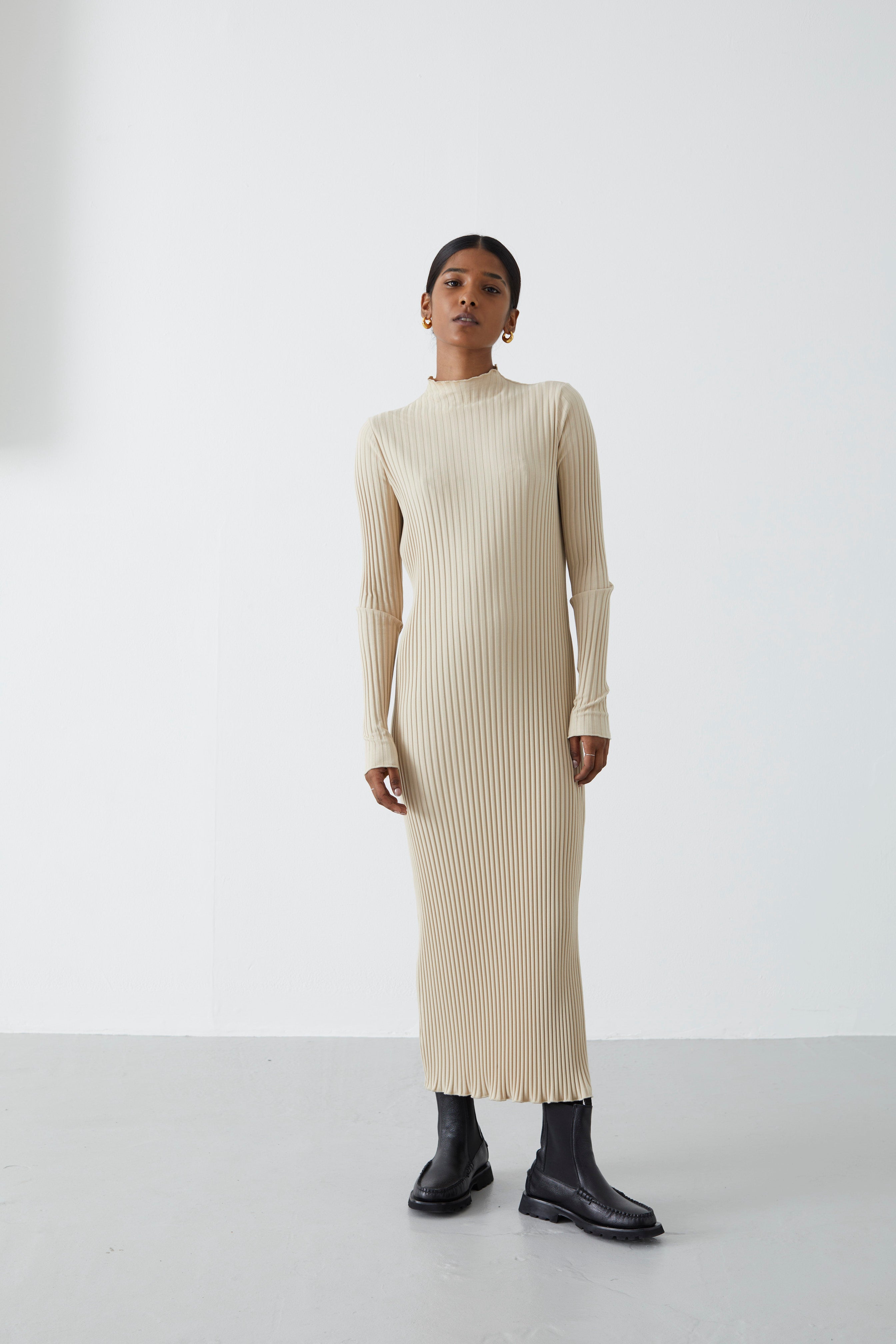 Sustainable Dresses | Luxury Womenswear | Mother of Pearl