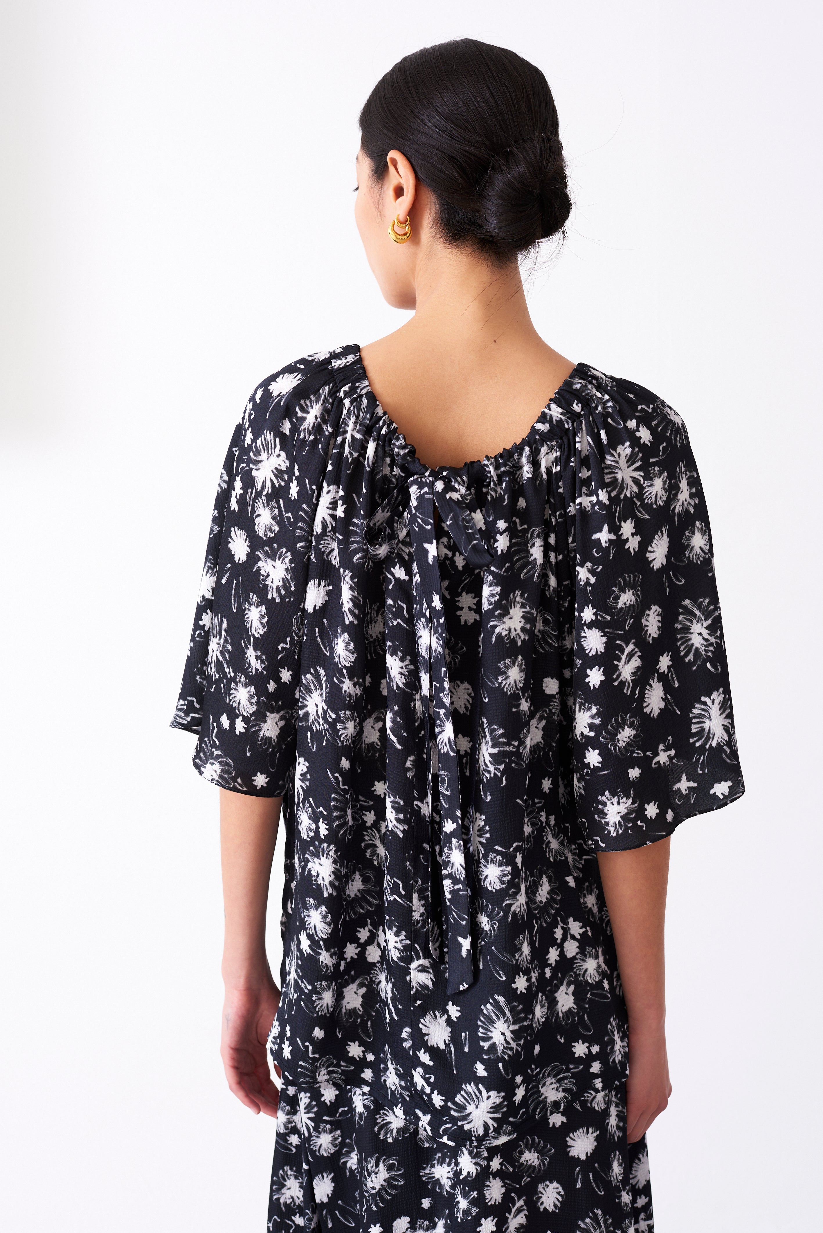 ETTA DAISY NOIR TOP